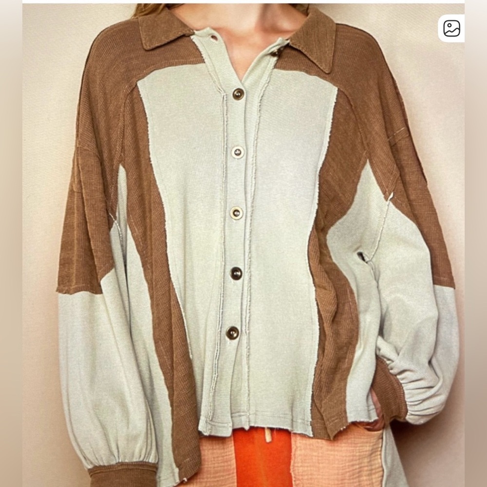NWOT POL COLOR BLOCK SHACKET